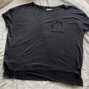 Oversized Women’s small shirt with pocket